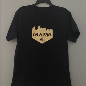 🎩WAKE FOREST “I’M A FAN” Black Size M Short-Sleeve Tee🎩